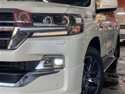 تۆیۆتا لاند کروزەر